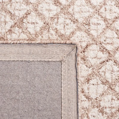 Abstract ABT203 Hand Tufted Area Rug - Safavieh 7 Abstract ABT203 Hand Tufted Area Rug - Safavieh - Image 6