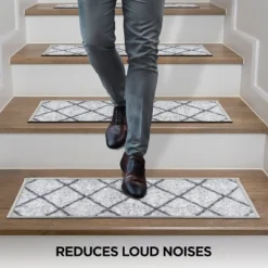 World Rug Gallery Contemporary Trellis Non-Slip Stair Treads -Home Decor Store GUEST 1baf9040 0ef6 4fa4 b54f 5e935ff8e0f9