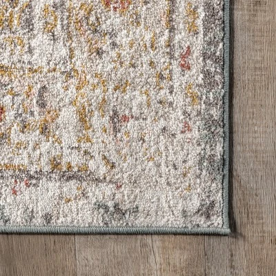 NuLOOM Justine Vintage Medallion Area Rug 6 NuLOOM Justine Vintage Medallion Area Rug - Image 4