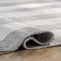 NuLOOM Ellis Hand Woven Farmhouse Plaid Fringe Area Rug 14 NuLOOM Ellis Hand Woven Farmhouse Plaid Fringe Area Rug -Home Decor Store GUEST 3951a005 3641 4bdb a030 84ee5220b7b2