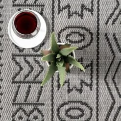 NuLOOM Outdoor Jamie Area Rug 14 NuLOOM Outdoor Jamie Area Rug -Home Decor Store GUEST 3bbf05e0 24e6 47e4 91db ca61c3370152