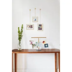 Fotochain Photo Display Frames Brass 3pk - Umbra 10 Fotochain Photo Display Frames Brass 3pk - Umbra -Home Decor Store GUEST 3e86a2de 0605 4b99 8847 d53f856ddf86