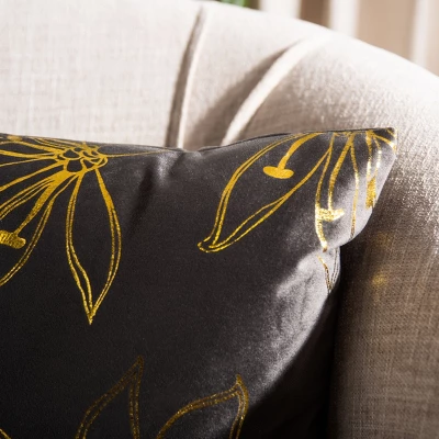 Yari Pillow - Safavieh 4 Yari Pillow - Safavieh - Image 2