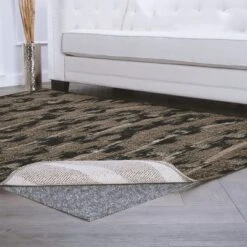 Nevlers Non-Slip Rubber And Felt Rug Pad -Home Decor Store GUEST 5df4c42e f7b5 4c5f 93a2 4d0bd6357435