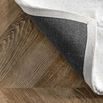 NuLOOM Layne Soft Silky Faux Rabbit Area Rug 8 NuLOOM Layne Soft Silky Faux Rabbit Area Rug - Image 6