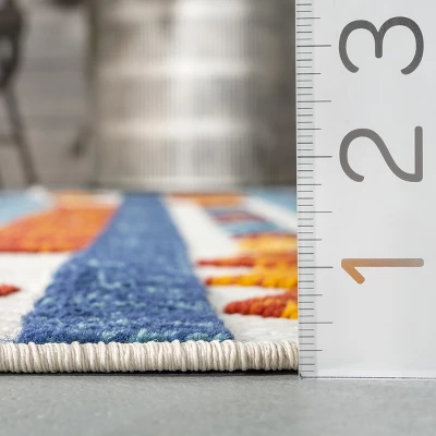 NuLOOM Alexia Contemporary Geometric Indoor/Outdoor Patio Area Rug 4 NuLOOM Alexia Contemporary Geometric Indoor/Outdoor Patio Area Rug - Image 2