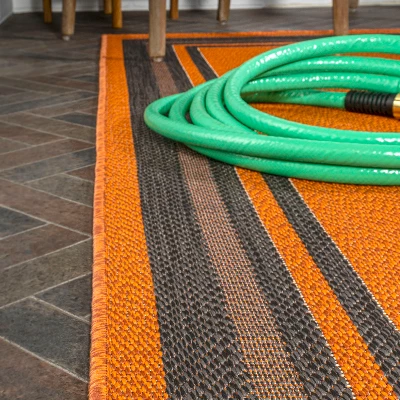 James Modern Border Stripe Indoor/Outdoor Area Rug - JONATHAN Y 4 James Modern Border Stripe Indoor/Outdoor Area Rug - JONATHAN Y - Image 2