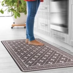World Rug Gallery Border Anti-Fatigue Standing Mat -Home Decor Store GUEST aaf8f17f 4812 4a63 a3d9 196470e76130