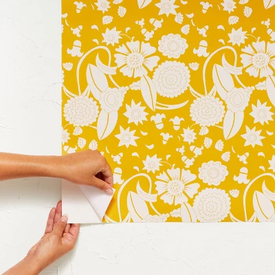 Idris Flower Wallpaper Pharaoh Gold - Opalhouse™ Designed With Jungalow™ 4 Idris Flower Wallpaper Pharaoh Gold - Opalhouse™ Designed With Jungalow™ - Image 3