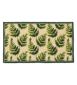 Plow & Hearth Indoor/Outdoor Fern Hooked Accent Rug