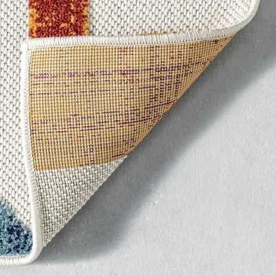 NuLOOM Alexia Contemporary Geometric Indoor/Outdoor Patio Area Rug 8 NuLOOM Alexia Contemporary Geometric Indoor/Outdoor Patio Area Rug - Image 6