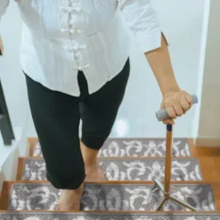 Sussexhome Floral Collection Anti-Slip Carpet Stair Treads, 9" X 28" -Home Decor Store GUEST bd8a781b 1aa8 4597 94a0 6d978c285ce8