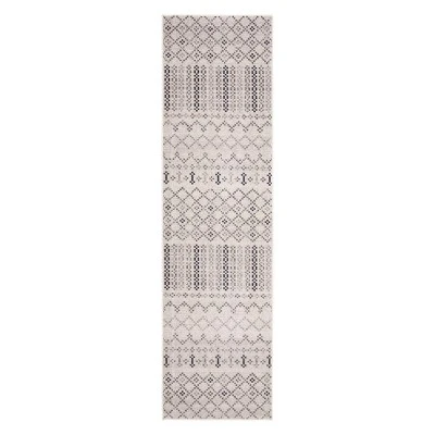 Sharron Geometric Design Area Rug - Safavieh 8 Sharron Geometric Design Area Rug - Safavieh - Image 6